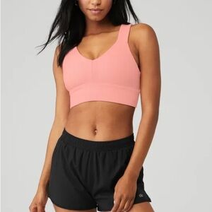 Alo Yoga Emmulate Bra — Strawberry Lemonade